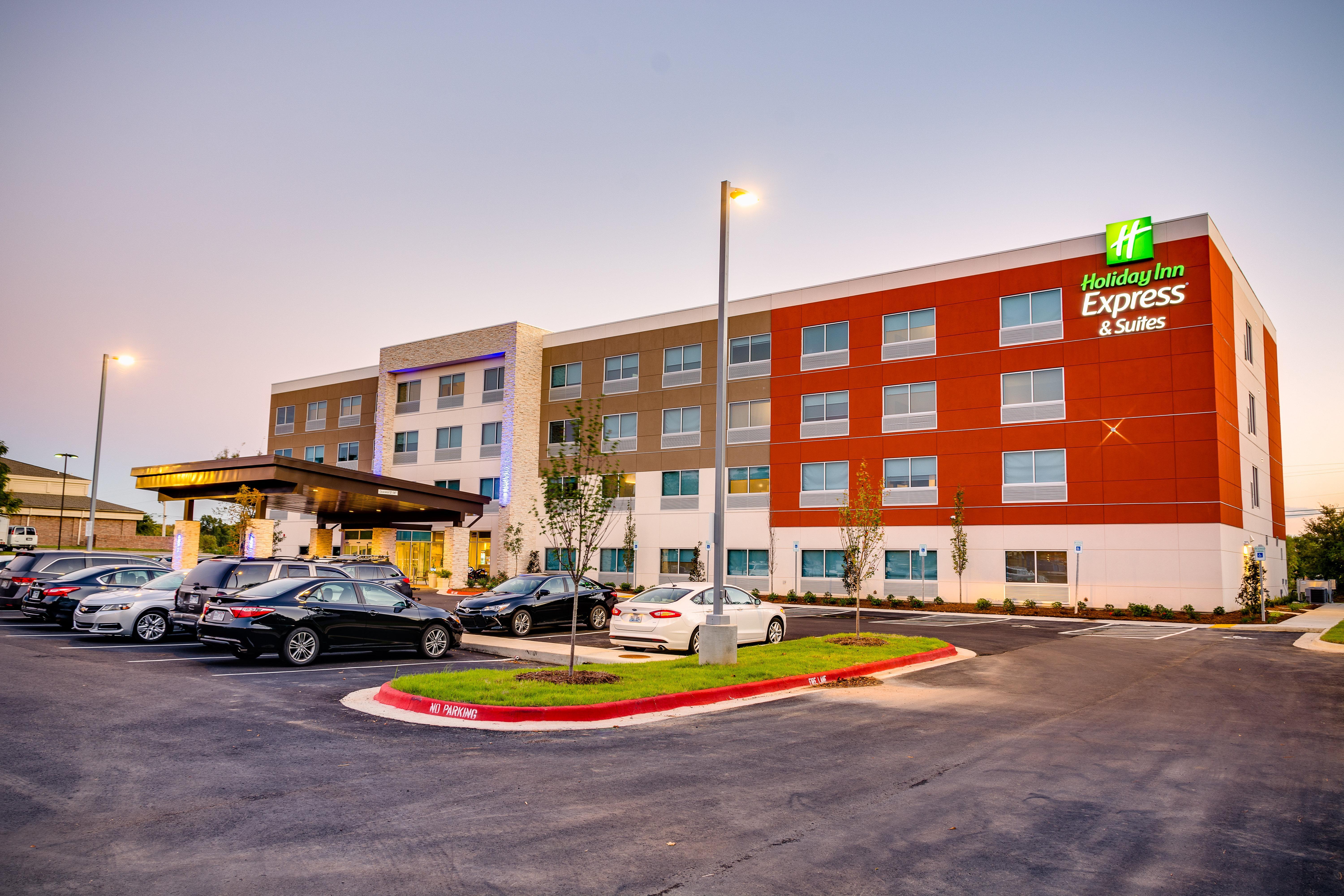 Holiday Inn Express & Suites Russellville By Ihg Ngoại thất bức ảnh